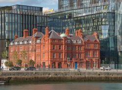 Gebäude der Internet-Riesen am North Wall Quay, Dublin, Irland