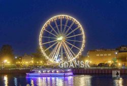 Das Hafenviertel in der Innenstadt von Danzig. Gdansk, Pommern, Polen, Europa